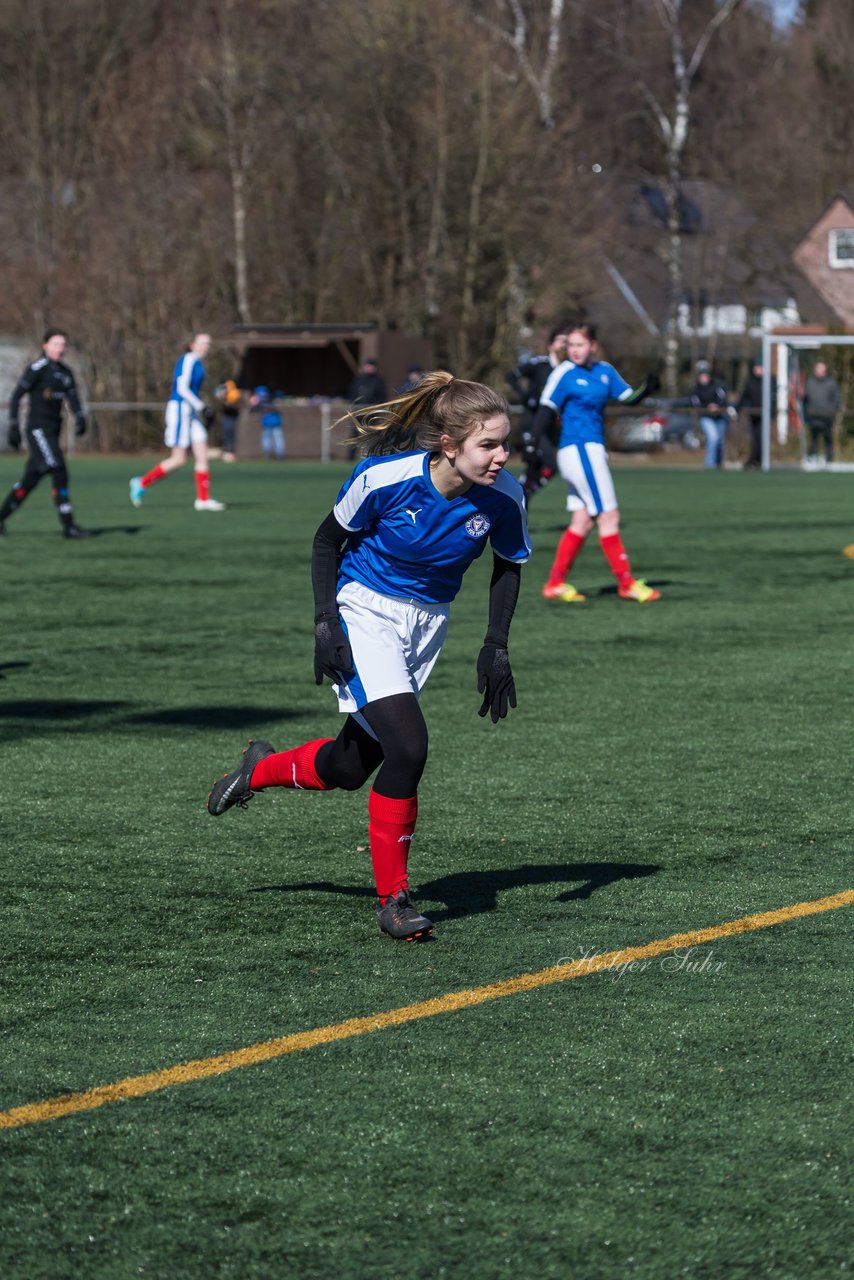 Bild 380 - B-Juniorinnen Halbfinale SVHU - Holstein Kiel : Ergebnis: 3:0